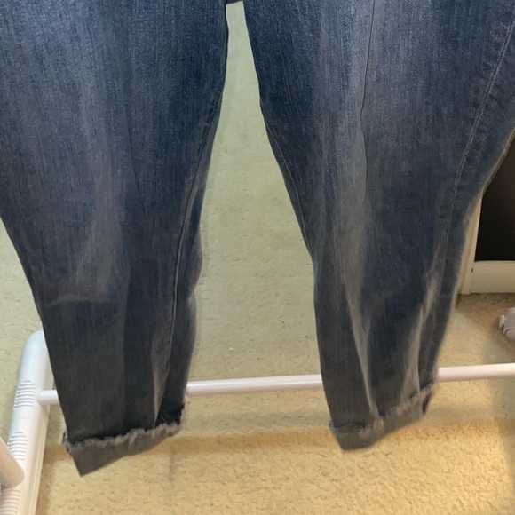 Loft jeans with cute cuffed fringe at bottom. Size 14 - Picture 4 of 4